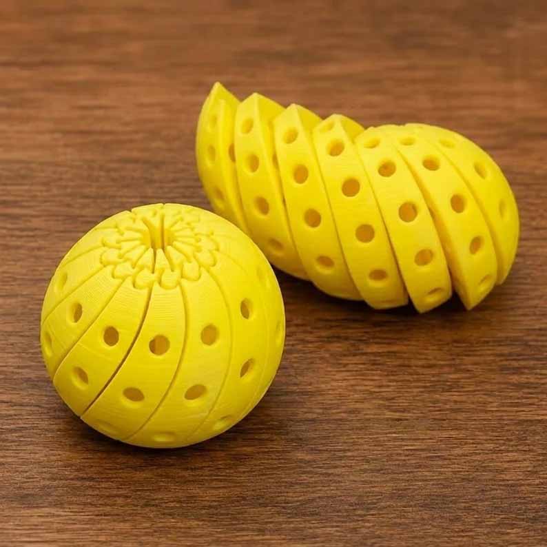 Pickleball fidget ball style